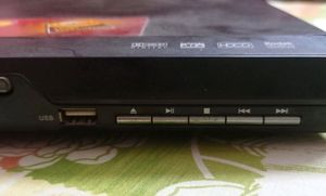 VOX High Definition DVD MPEG4 Player (Antique)