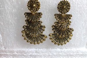 Elegant Gold Earrings