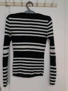 Wool Black And White Top