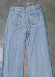 baggy jeans with blue side strips