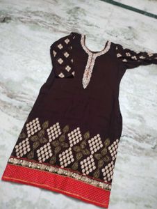 Elegant Brown Embroidered Kurta