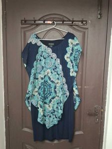 Chic Blue Print Top