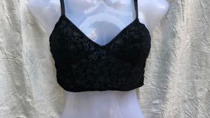 I. CUTE BLACK CORSET TOP