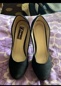 Black Heel