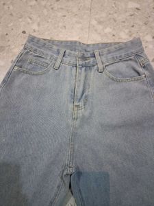 Savana Straight Leg Jeans
