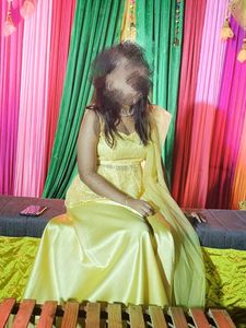 New Style Crop Top And Skirt Function Wear