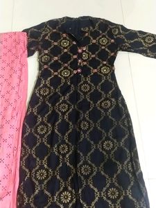 Very Beautiful Black Kurti With Pink Sharara