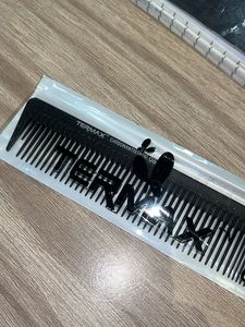 Hair cutting comb