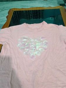 Pink Heart Design T-shirt