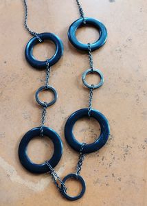 Circle Motif Quirky Chain