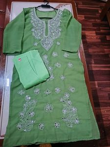 🆕 Chikankari Kurti