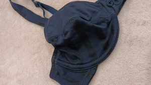 New Non Padded Bra 32B