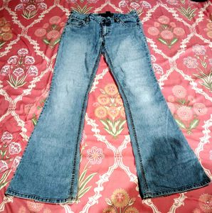 Bootcut Negotiation Available