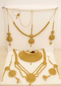 Golden Bridal Jewelry Set