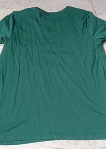 New Levis T Shirt