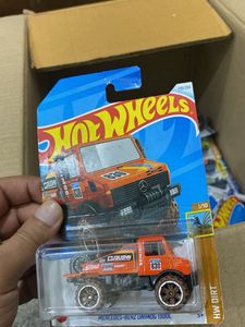 Hot Wheels Mercedes-Benz Set