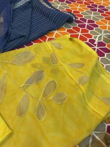 Yellow Saree With Blouse