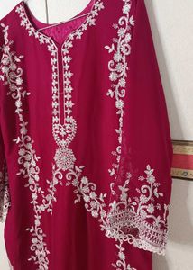 Mehroon Pakistani Suit