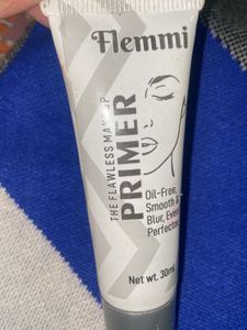 Flemmi Flawless Makeup Primer