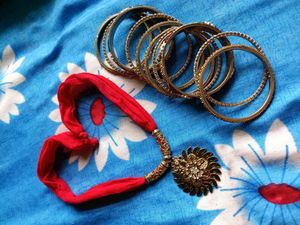 Bangles & Necklace Set