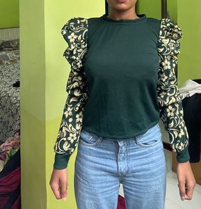 Floral Printed Sleeves TOP