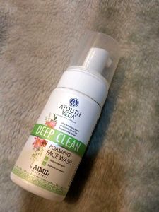 Ayouthveda Facewash