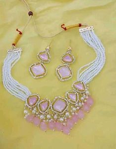Pink Stone Necklace Set