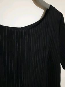 ONLY women&#39;s Black Striped Top