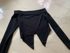 Off shoulder Black Top