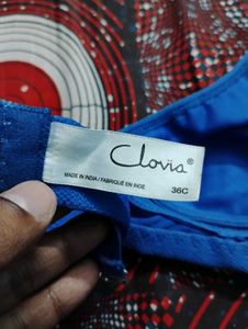 Non-Padded Non-Wired Bra with Detachable Strap