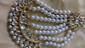 Side Pasha Pakistani  Golden Peral