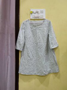 Striped V-Neck Top Length 30