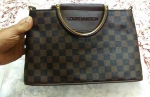 Louis Vuitton Siling Bag