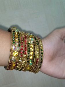 Colourful Pearl Bangles