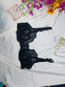 🇳🇿💫🎀Lace Detail Bra