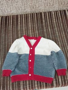 Sweater baby Hug Brand 12 To 18 Month Baby