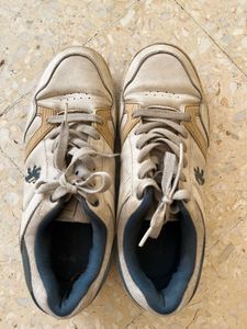 Casual men Sneakers