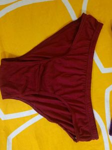 2 Panties Set