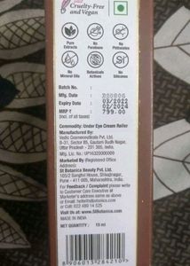 St Botanica Caffeine Under Eye Cream Roller