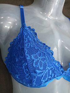 blue 32 size bra🔥