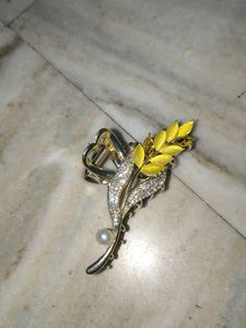 SALE 🎄🎅Korean Metal Clutcher🆕