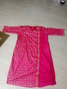 Pink & Gold Trimmed Kurti