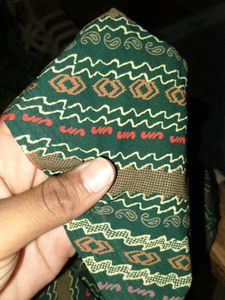 Green Paisley &amp; Geometric Print Fabric 4 meter