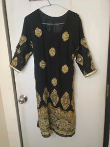 Elegant Embroidered Kurta Set