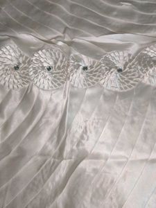 White Sleeveless Dress