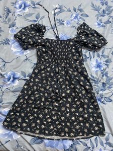 H&amp;M Women’s Black Dress
