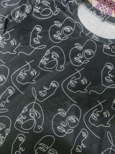 Abstract Face Print Tee