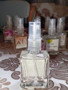Zara Hibiscus Bloom - Floral Scent