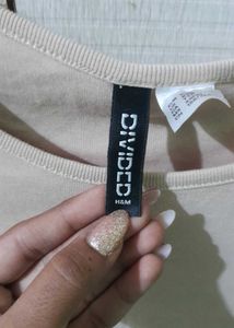 H&amp;M Divided Crop Top With Tie Back