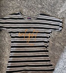 Stylish Body Hugging Tshirt